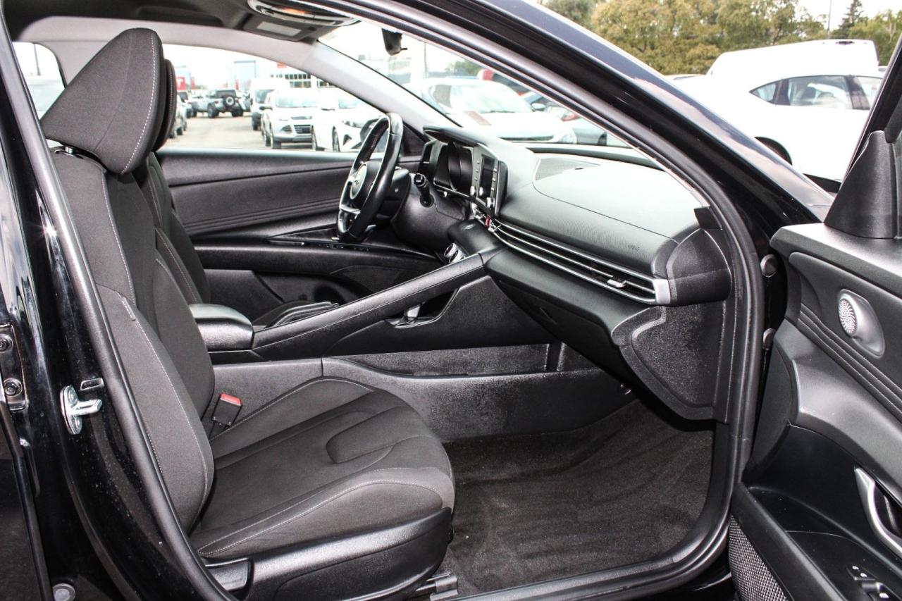 2021 Hyundai Elantra Preferred IVT  BkpCam HtdSeats CruiseCtrl Photo