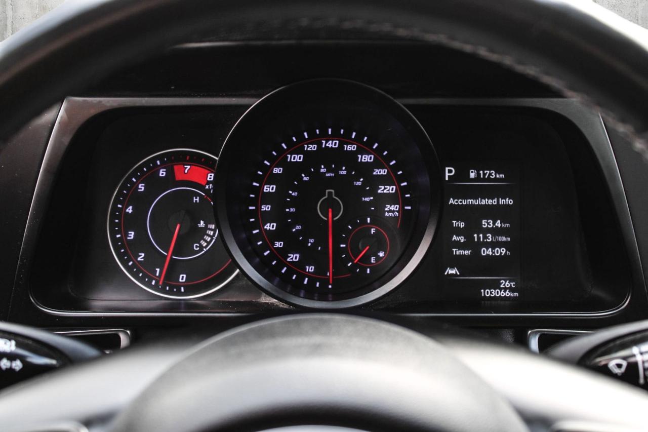 2021 Hyundai Elantra Preferred IVT  BkpCam HtdSeats CruiseCtrl Photo