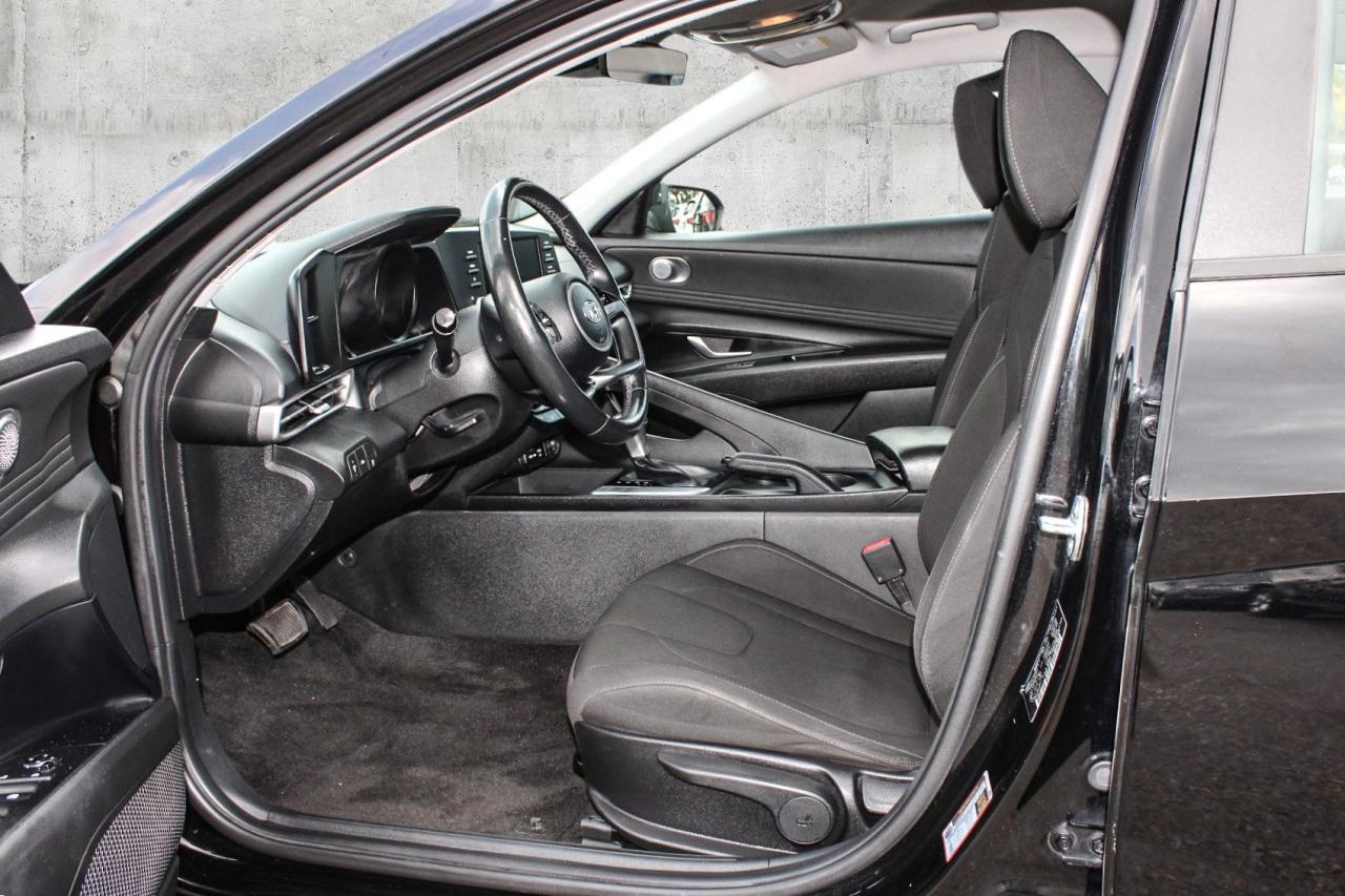2021 Hyundai Elantra Preferred IVT  BkpCam HtdSeats CruiseCtrl Photo