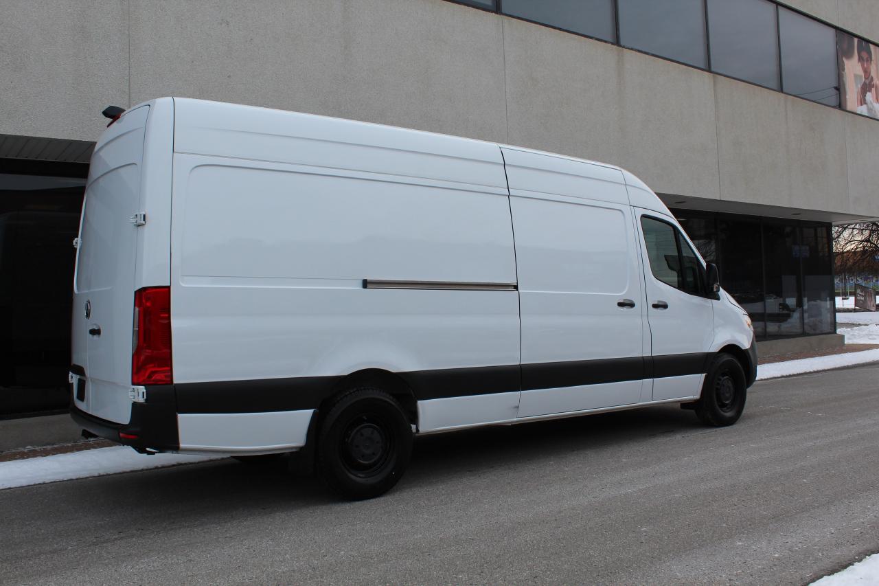 2020 Mercedes-Benz Sprinter Cargo Van 170" HIGH ROOF - 3.0L DIESEL - 3 SEATER Photo