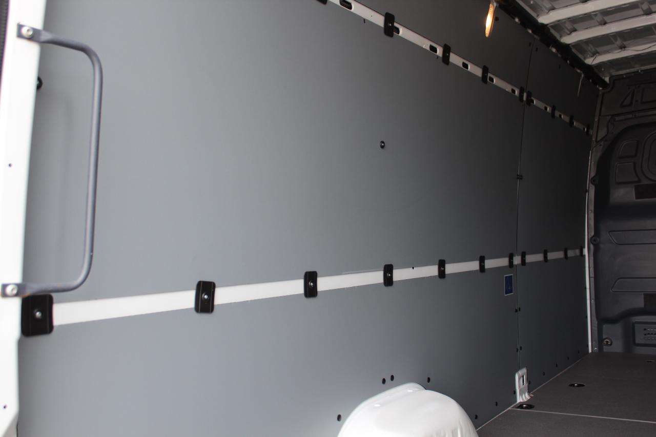 2020 Mercedes-Benz Sprinter Cargo Van 170" HIGH ROOF - 3.0L DIESEL - 3 SEATER Photo