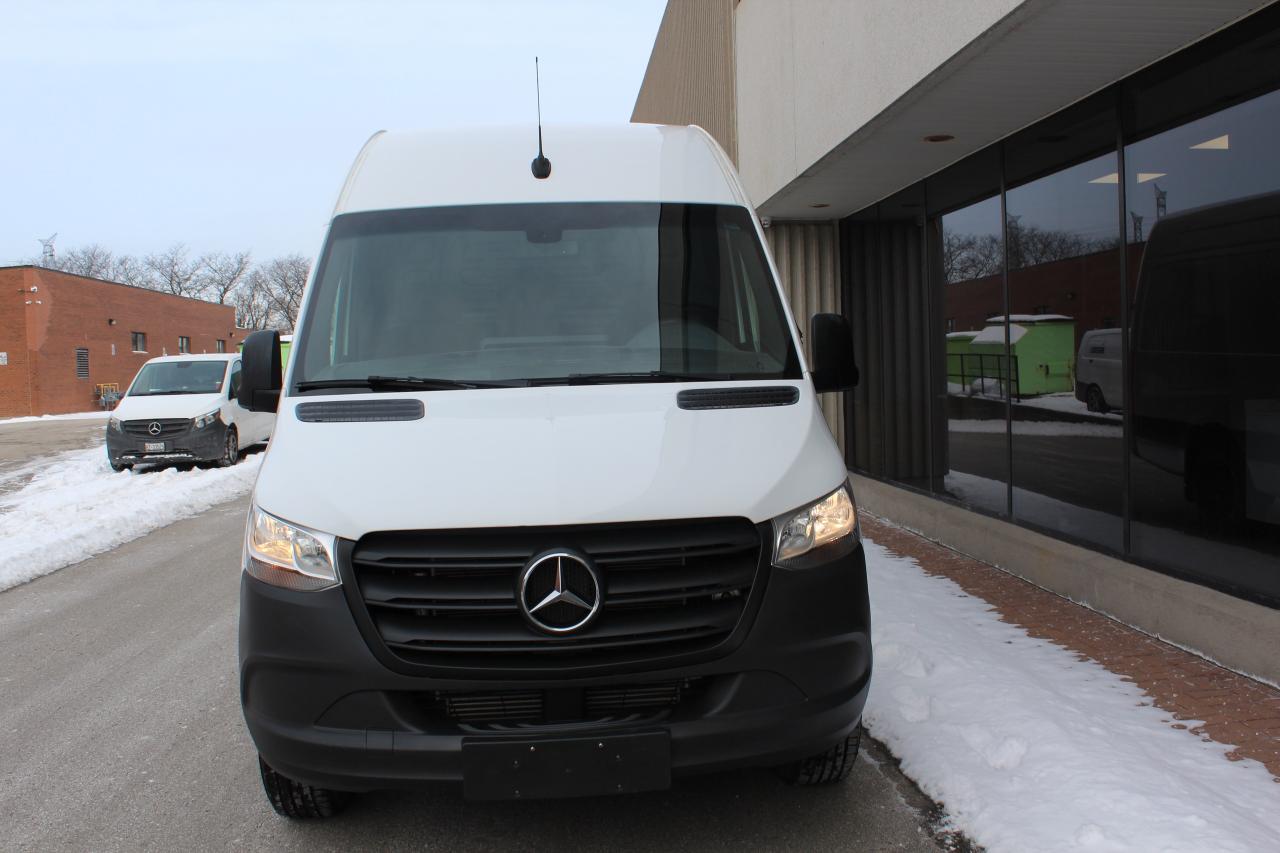 2020 Mercedes-Benz Sprinter Cargo Van 170" HIGH ROOF - 3.0L DIESEL - 3 SEATER Photo