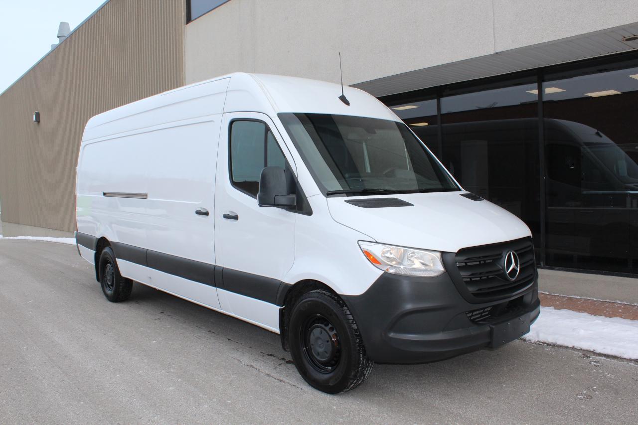 2020 Mercedes-Benz Sprinter Cargo Van 170" HIGH ROOF - 3.0L DIESEL - 3 SEATER Photo