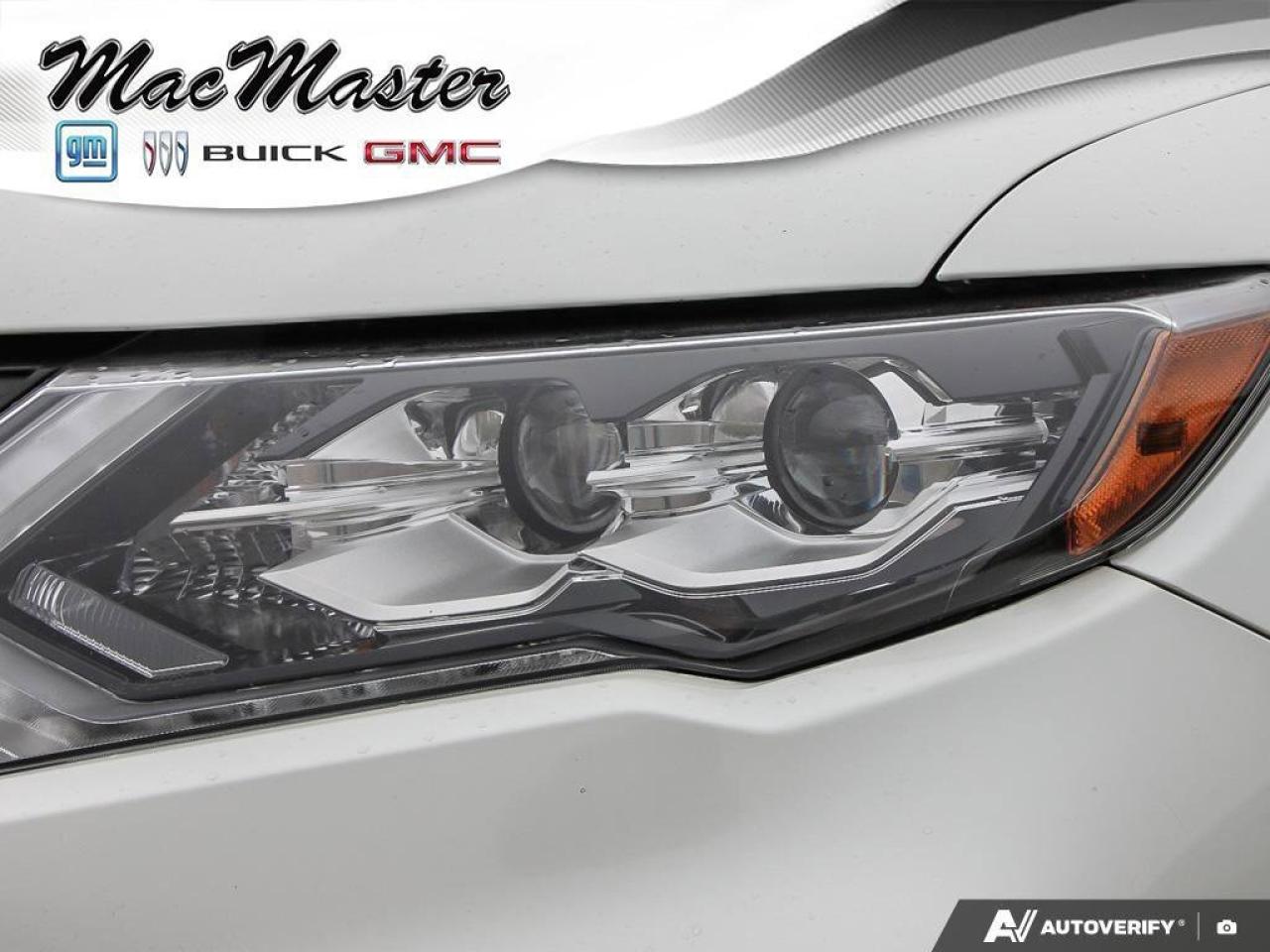 2020 Nissan Rogue SLSL, AWD, NAV, ROOF, HEATED LEATHER, CLEAN CARFAX Photo