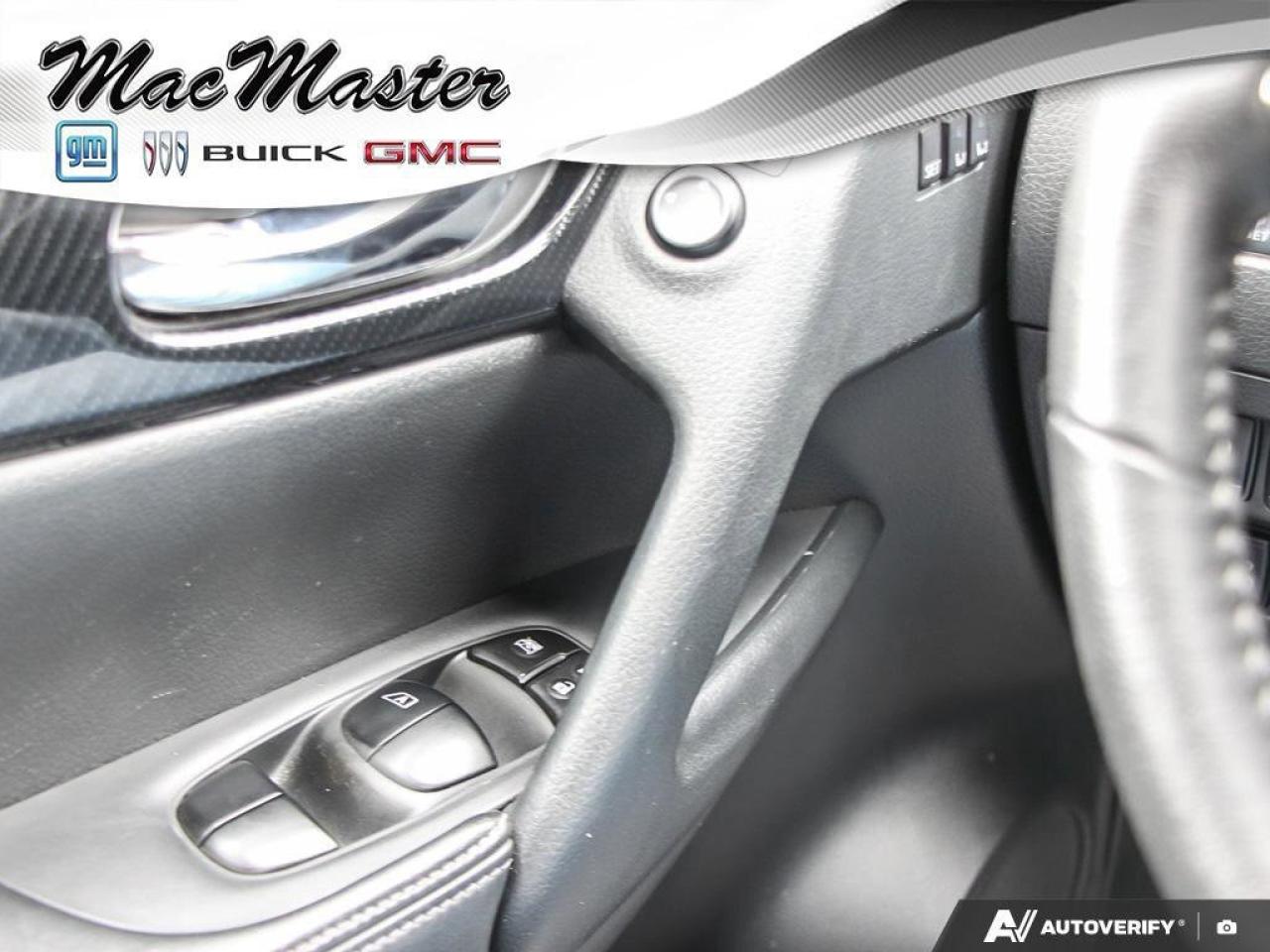 2020 Nissan Rogue SLSL, AWD, NAV, ROOF, HEATED LEATHER, CLEAN CARFAX Photo