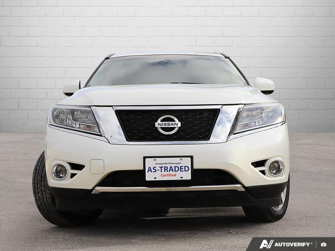2015 Nissan Pathfinder PlatinumCERTIFIED AS-TRADED, THIRD ROW, BOSE AUDIO Photo
