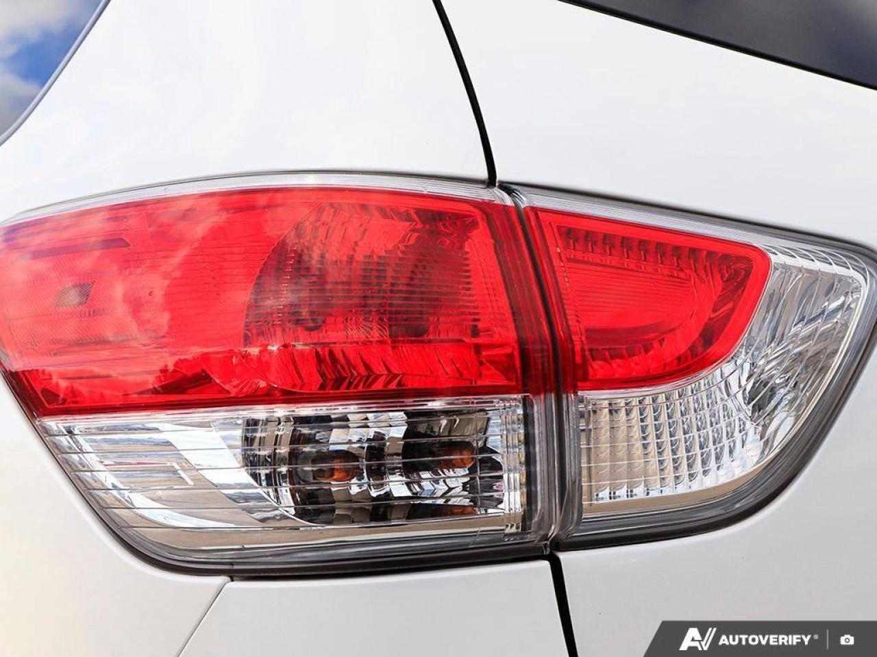 2015 Nissan Pathfinder PlatinumCERTIFIED AS-TRADED, THIRD ROW, BOSE AUDIO Photo