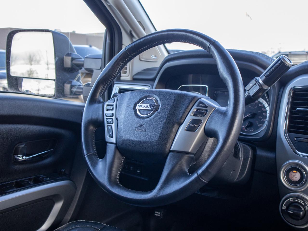 2019 Nissan Titan - 5.6L V8, Tows Up To 9,600 LBS Photo