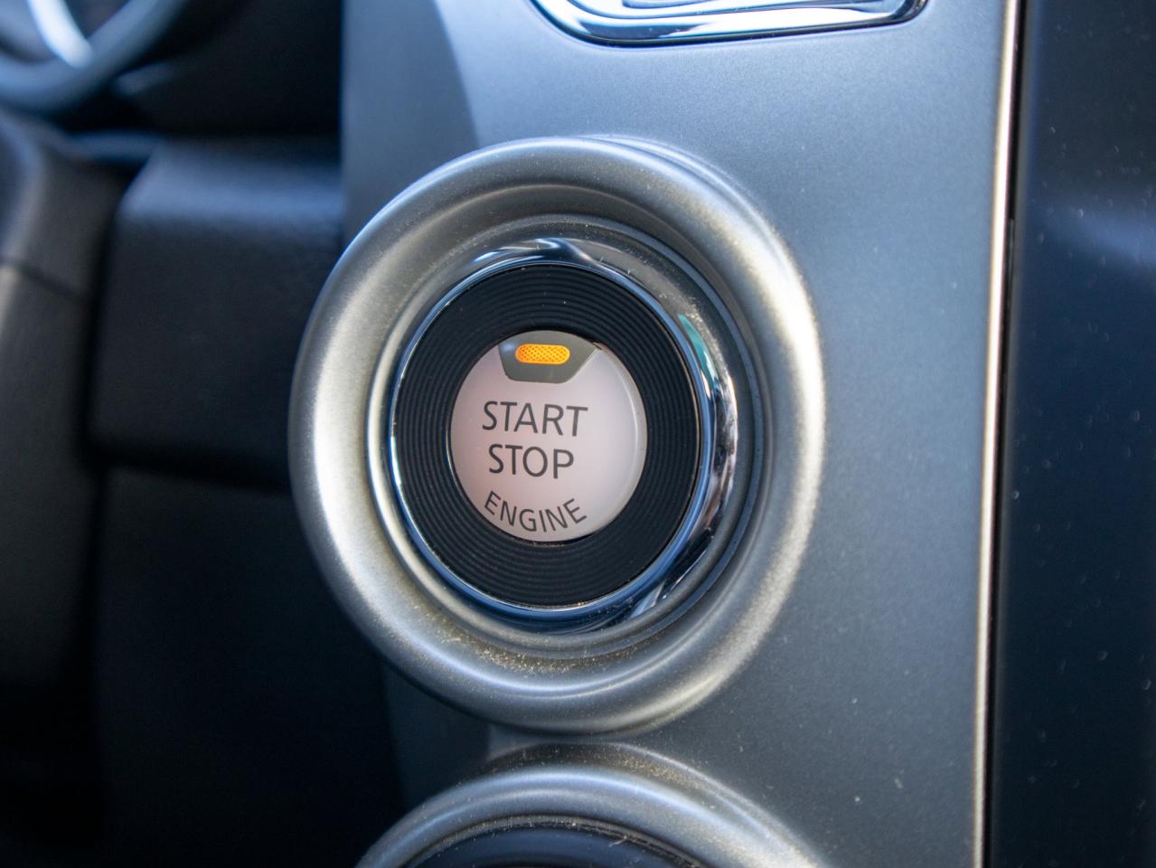 2019 Nissan Titan - 5.6L V8, Tows Up To 9,600 LBS Photo