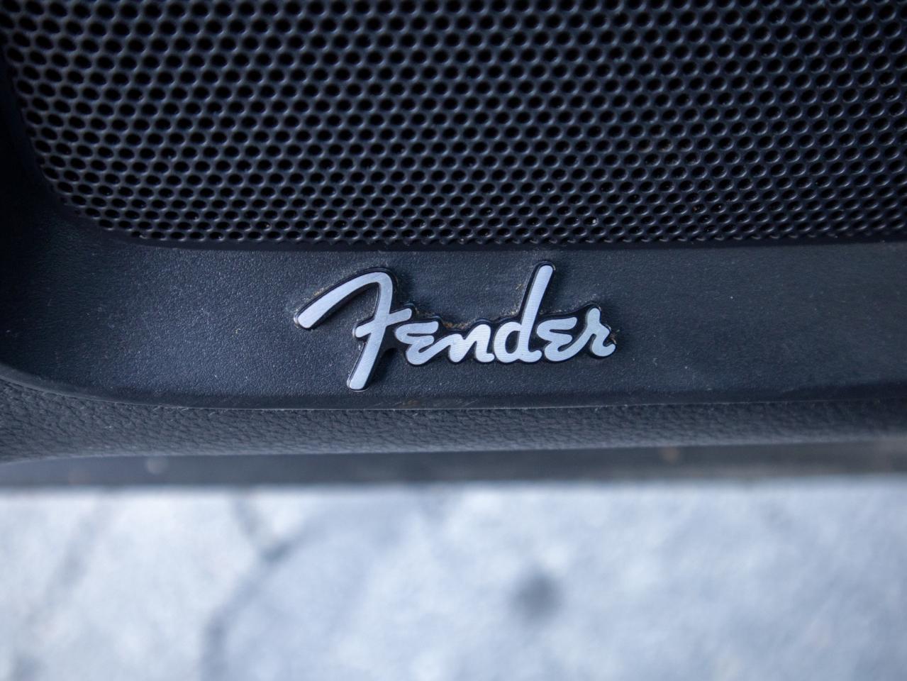 2019 Nissan Titan - 5.6L V8, Tows Up To 9,600 LBS Photo