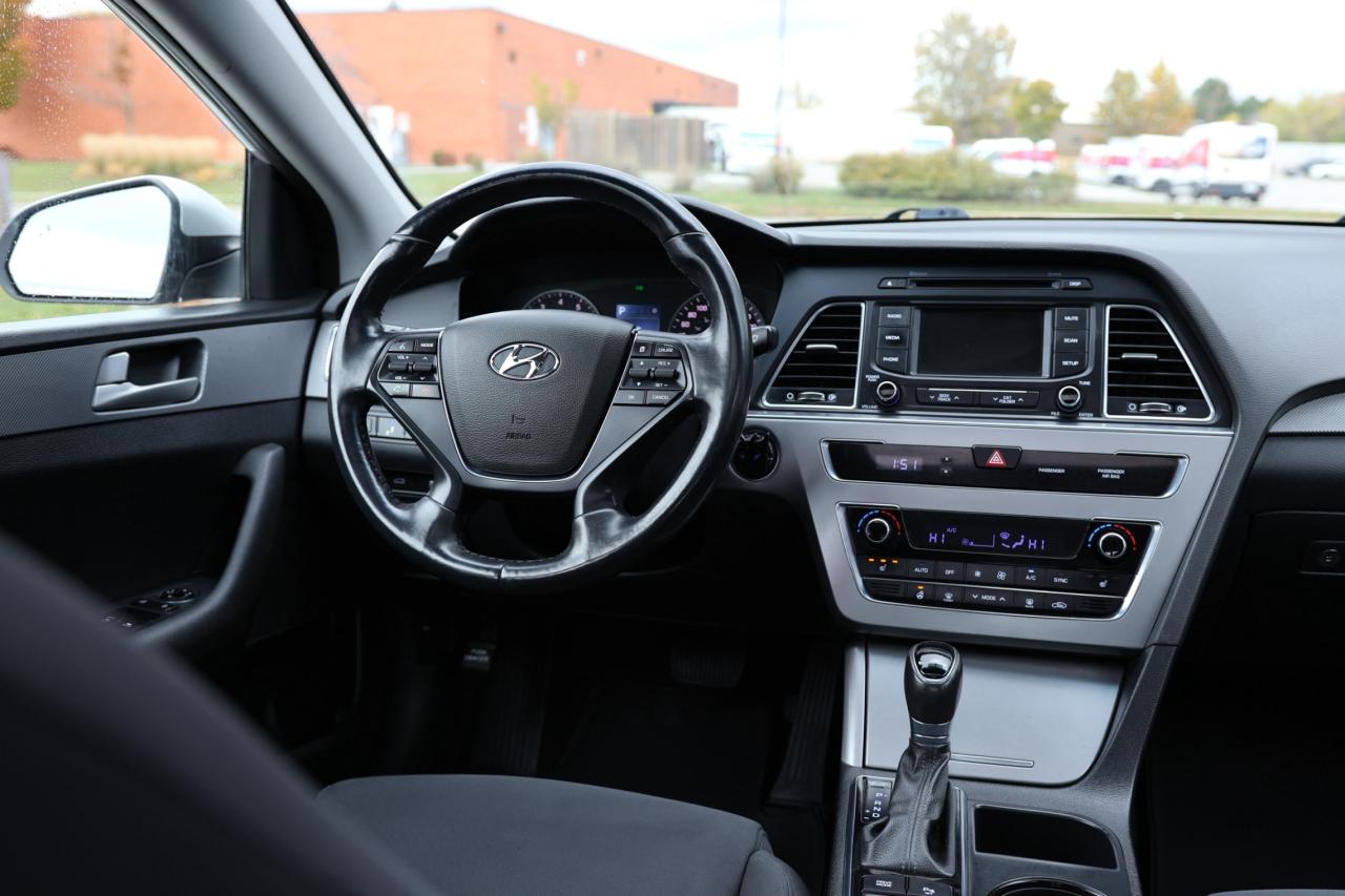 2017 Hyundai Sonata GLS/B CAM/BLIS/KEYLESS/PUSH START/F&R HEATED SEATS Photo