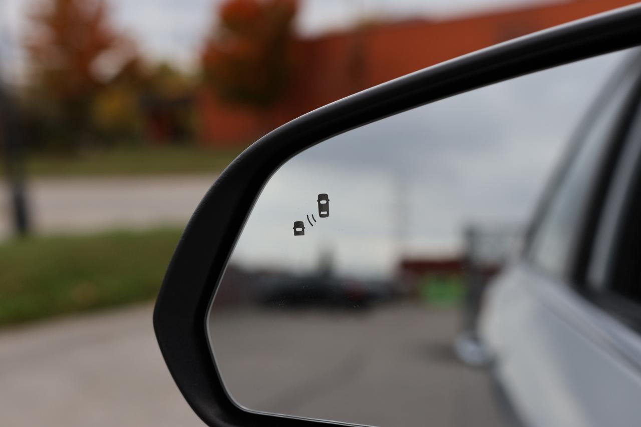 2017 Hyundai Sonata GLS/B CAM/BLIS/KEYLESS/PUSH START/F&R HEATED SEATS Photo