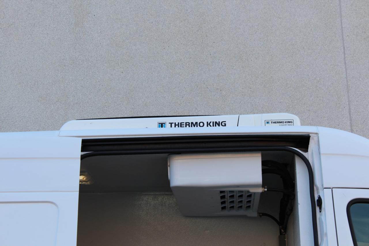 2020 Mercedes-Benz Sprinter Cargo Van THERMO KING REFER - FREEZER UNIT" - 3.0L DIESEL Photo