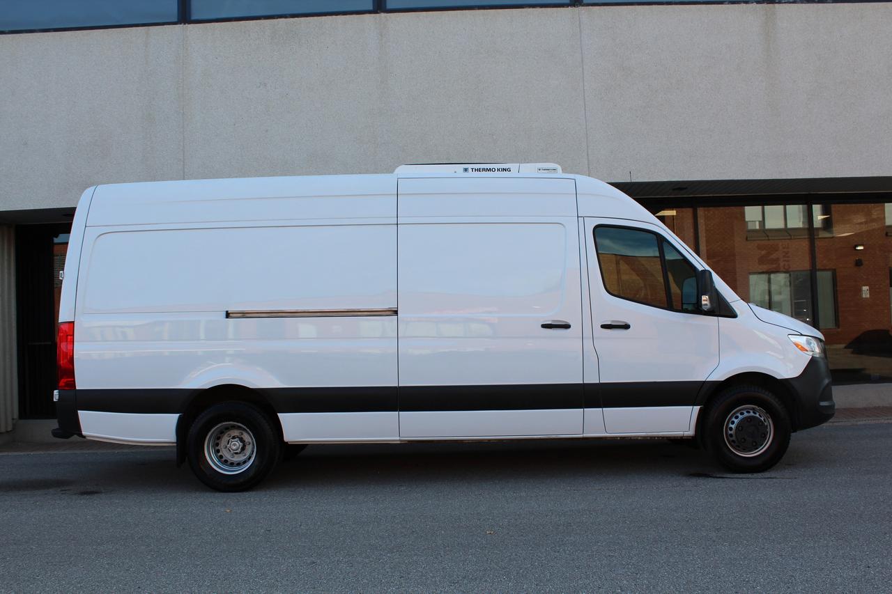 2020 Mercedes-Benz Sprinter Cargo Van THERMO KING REFER - FREEZER UNIT" - 3.0L DIESEL Photo