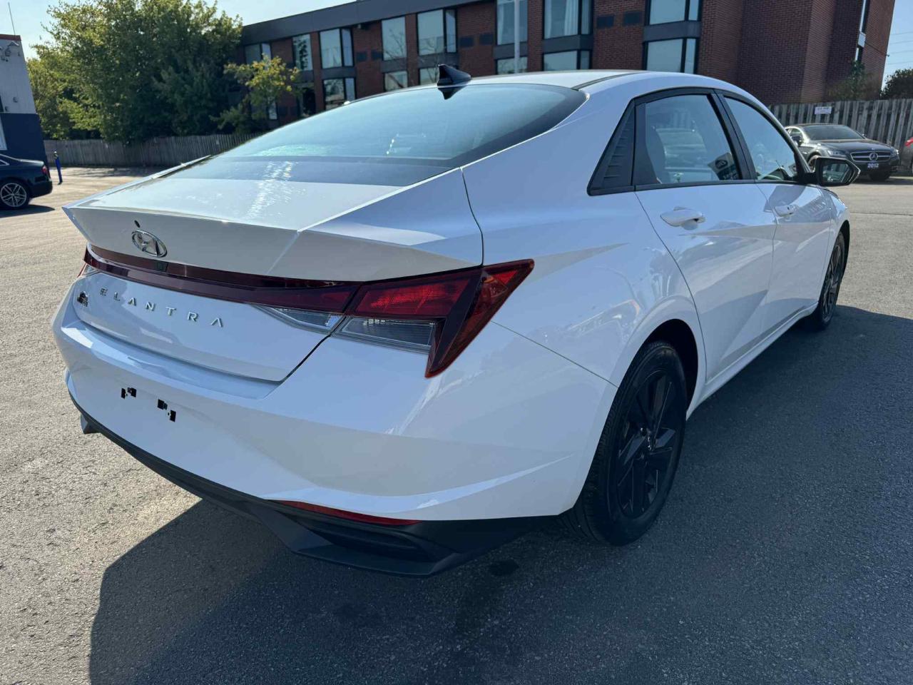 2022 Hyundai Elantra PREFERRED W/ SUN & SOUND PKG Photo