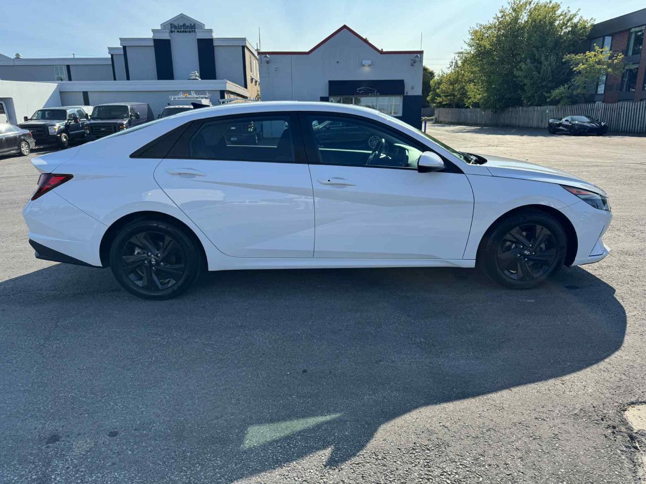 2022 Hyundai Elantra PREFERRED W/ SUN & SOUND PKG Photo