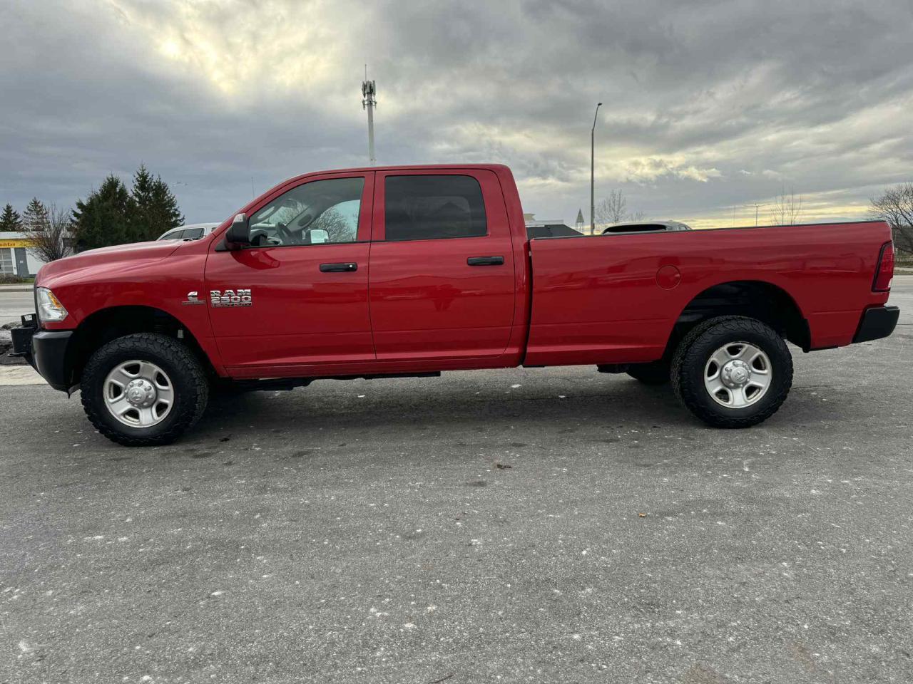 2016 RAM 2500 4WD Diesel Crew Long Box Photo