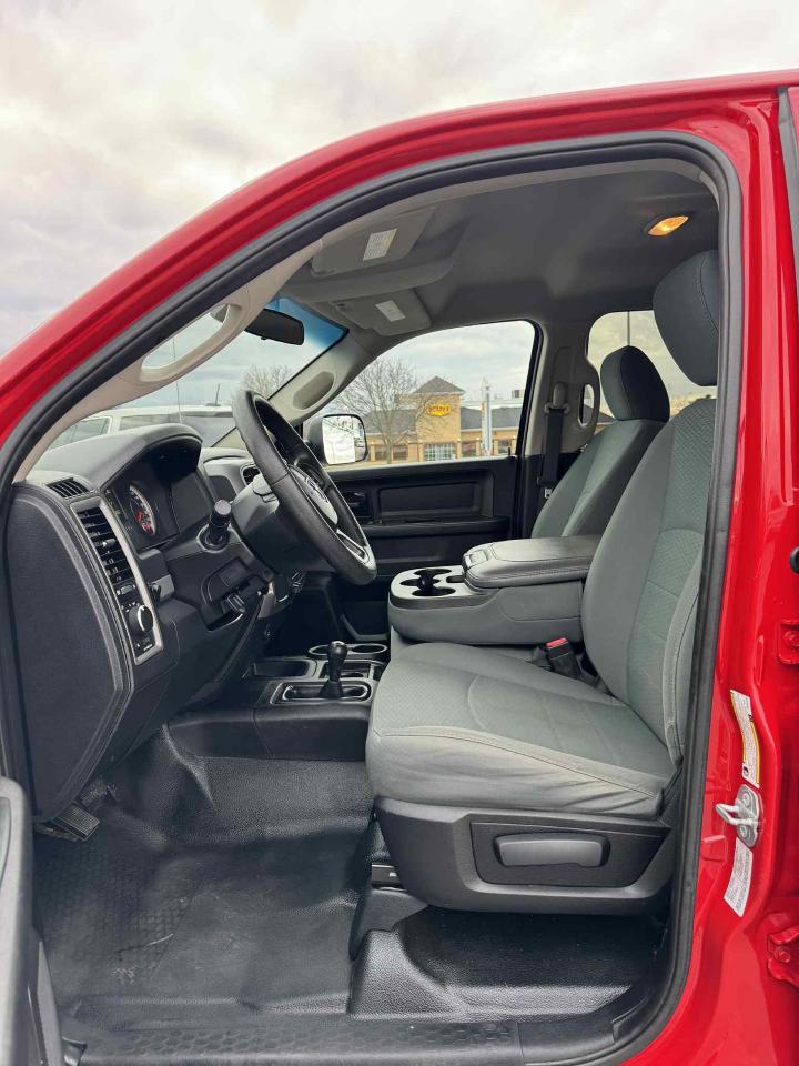 2016 RAM 2500 4WD Diesel Crew Long Box Photo