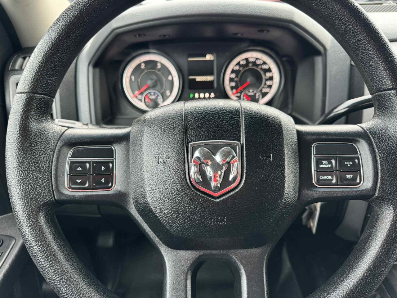 2016 RAM 2500 4WD Diesel Crew Long Box Photo