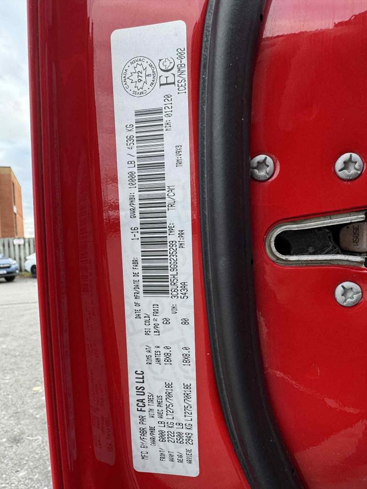 2016 RAM 2500 4WD Diesel Crew Long Box Photo