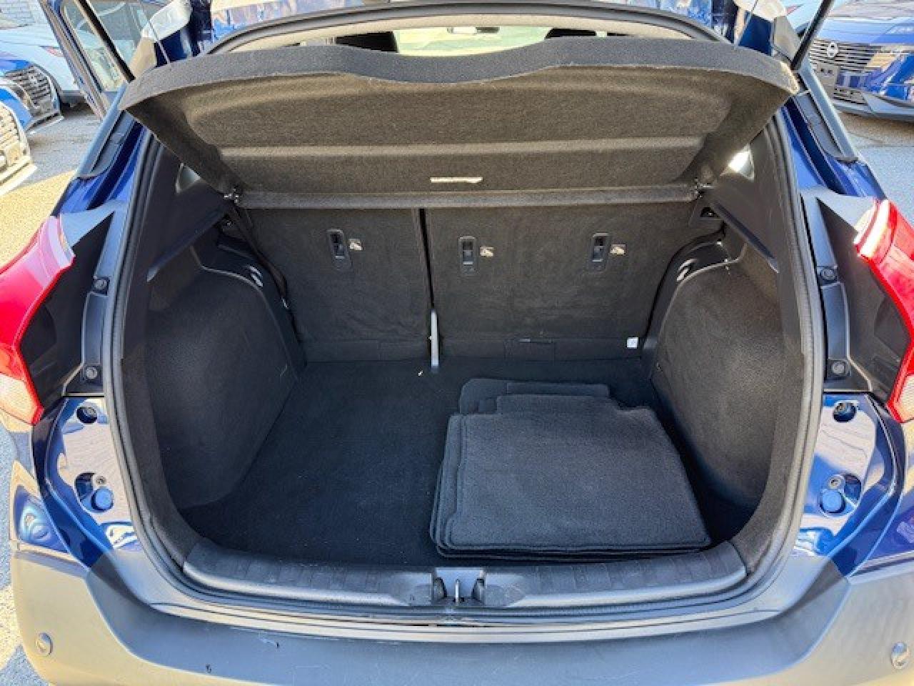 2020 Nissan Kicks SV, APPLE CARPLAY, REMOTE START, HEATED SEATS, XM Photo