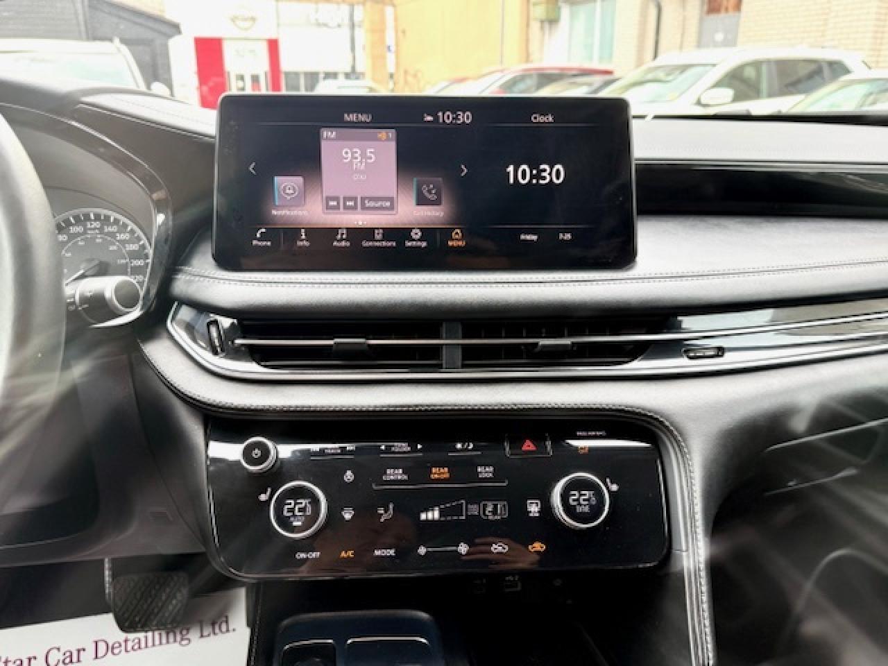 2024 Infiniti QX60 PURE, APPLE CARPLAY $ ANDROID AUTO, BLUETOOTH STRE Photo