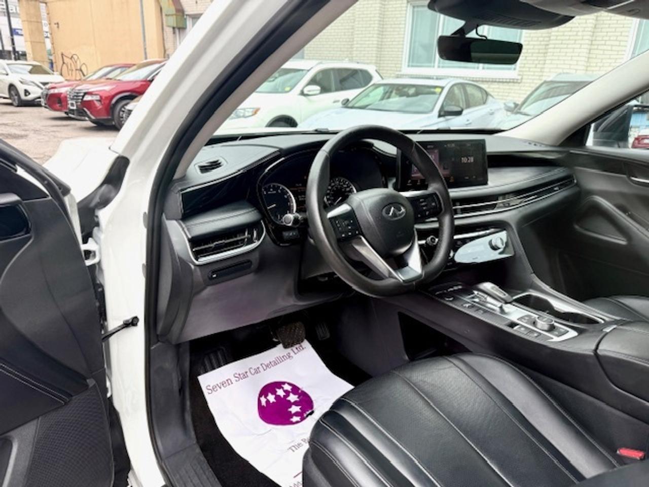 2024 Infiniti QX60 PURE, APPLE CARPLAY $ ANDROID AUTO, BLUETOOTH STRE Photo