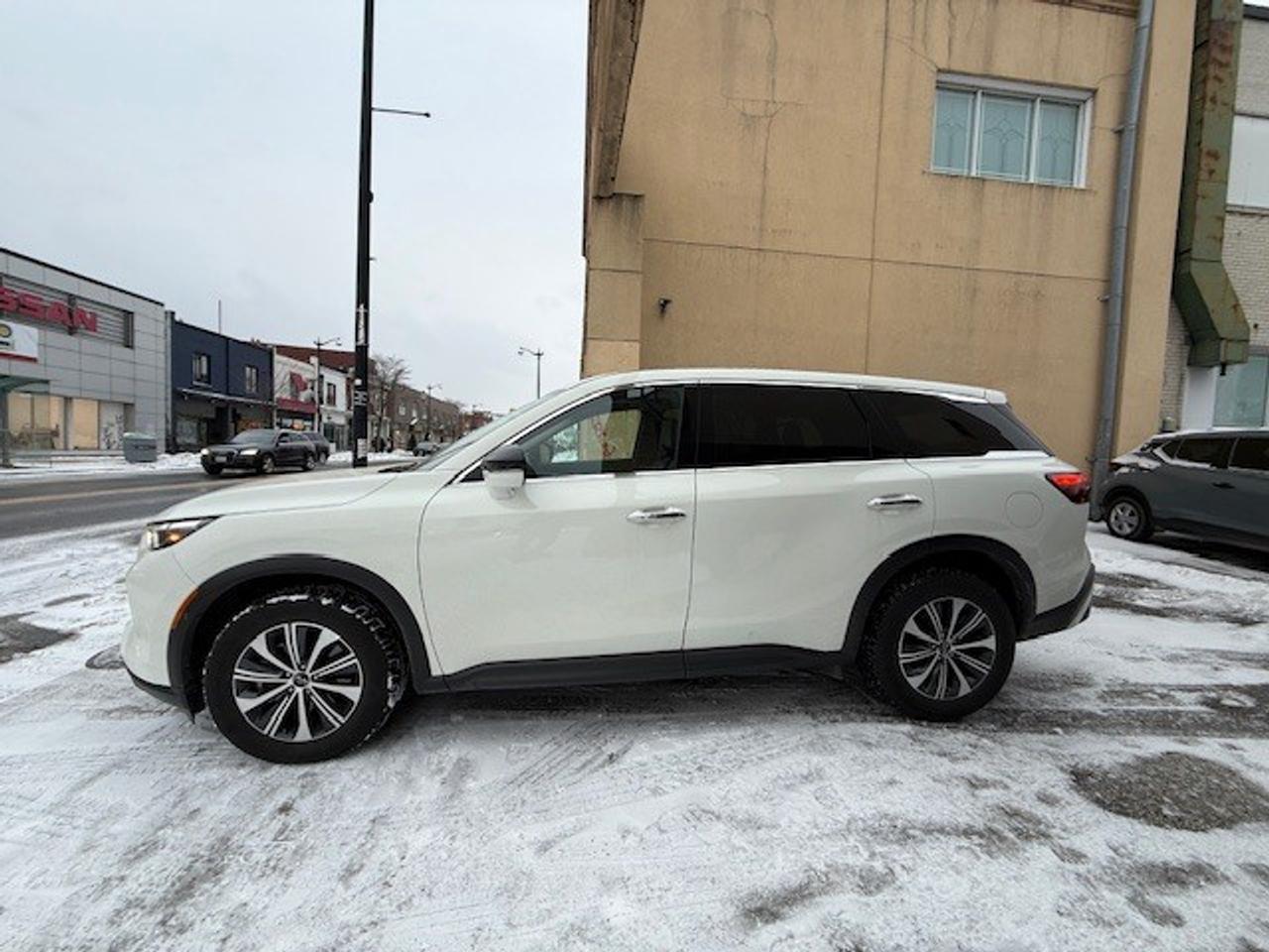 2024 Infiniti QX60 PURE, APPLE CARPLAY $ ANDROID AUTO, BLUETOOTH STRE Photo