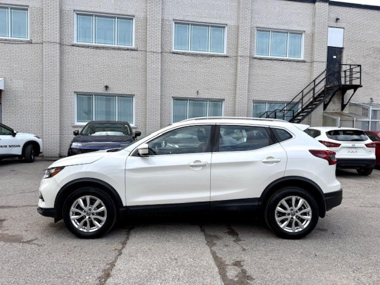 2020 Nissan Qashqai SV FWD, SUNROOF, CARPLAY, BLIND SPOT, REMOTE START Photo