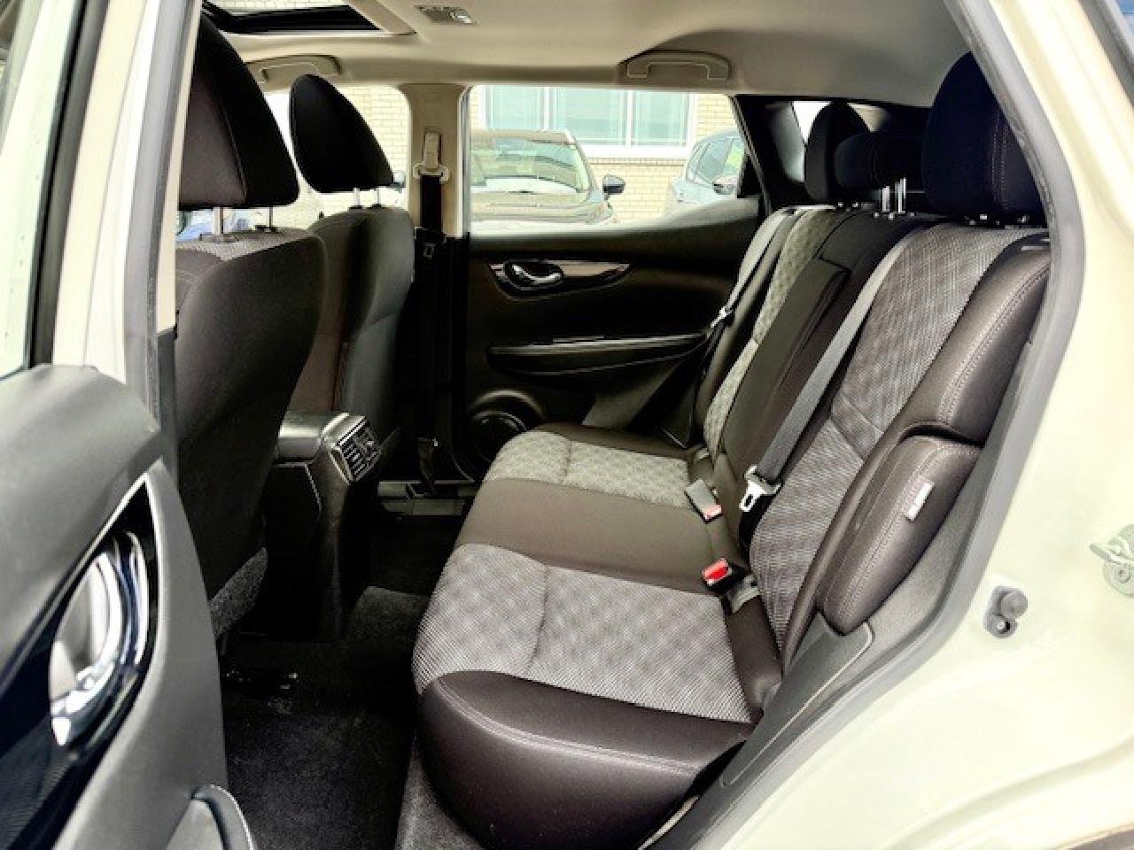 2020 Nissan Qashqai SV FWD, SUNROOF, CARPLAY, BLIND SPOT, REMOTE START Photo