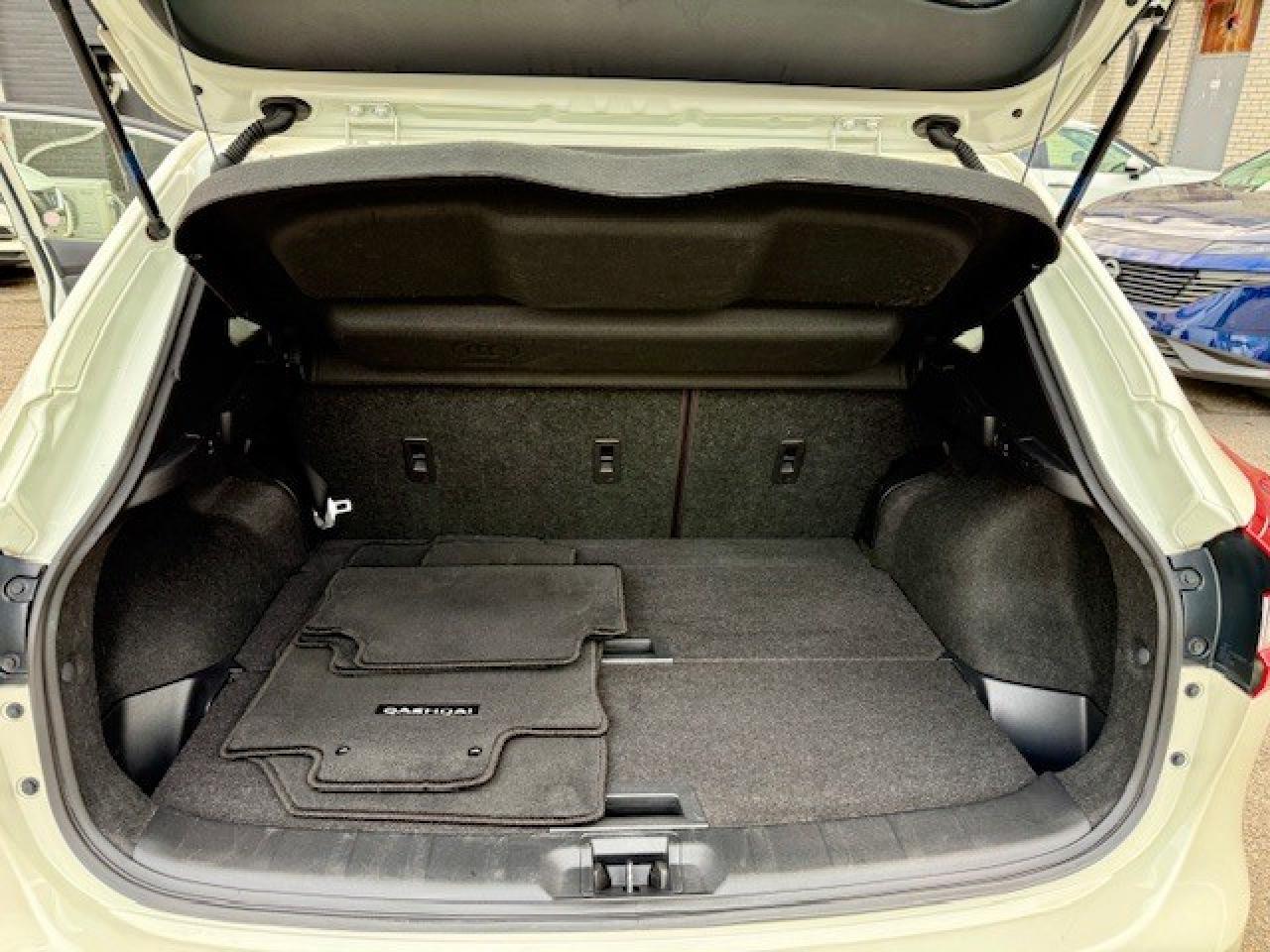 2020 Nissan Qashqai SV FWD, SUNROOF, CARPLAY, BLIND SPOT, REMOTE START Photo