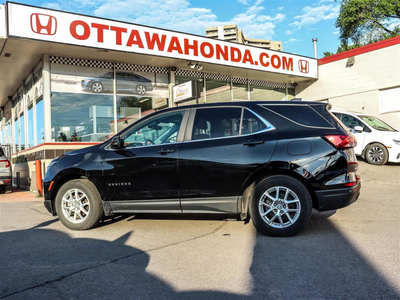 2022 Chevrolet Equinox LT W/1LT ALLOYS POWER TAILGATE BACKUP CAM Photo