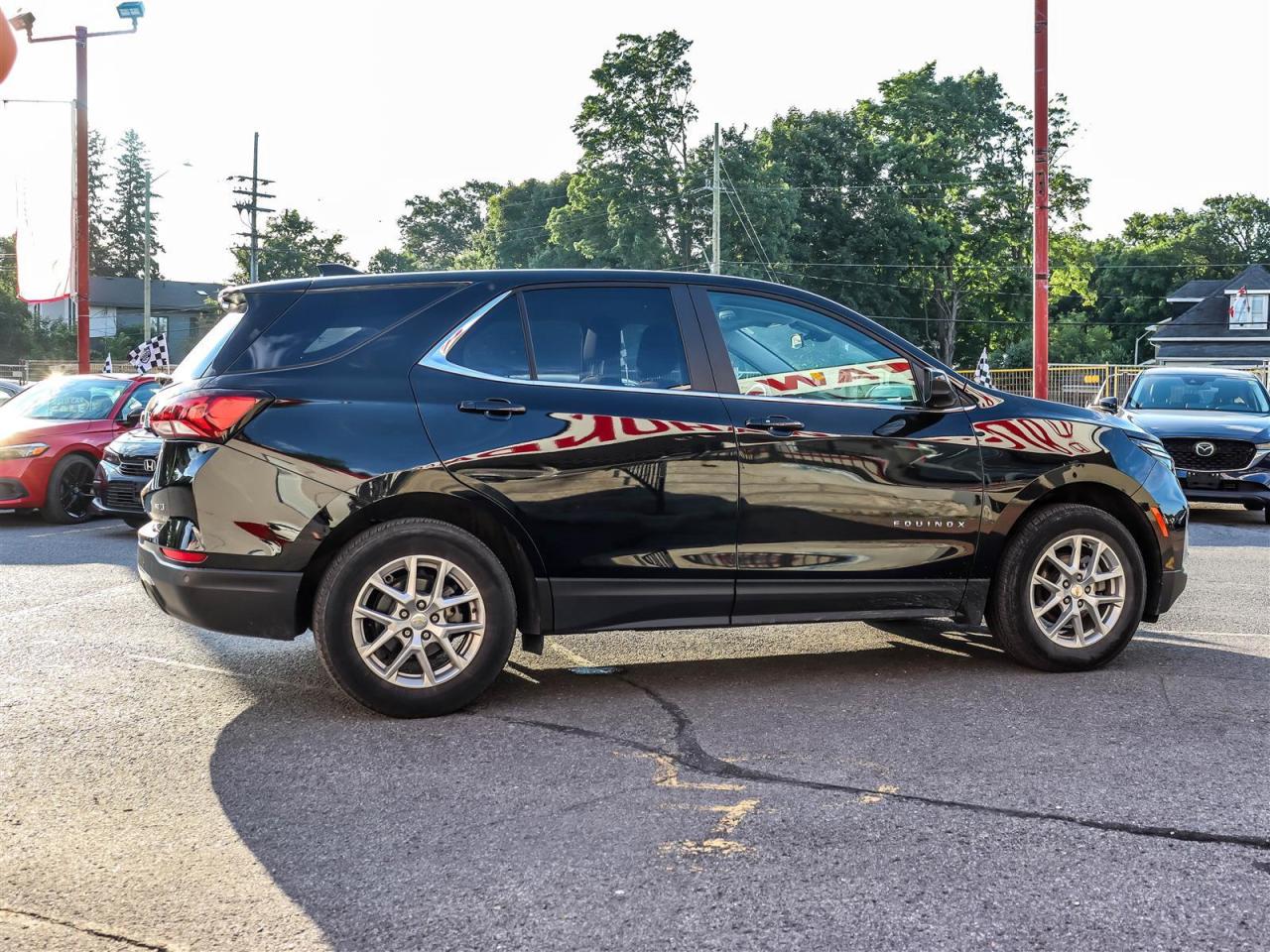 2022 Chevrolet Equinox LT W/1LT ALLOYS POWER TAILGATE BACKUP CAM Photo2