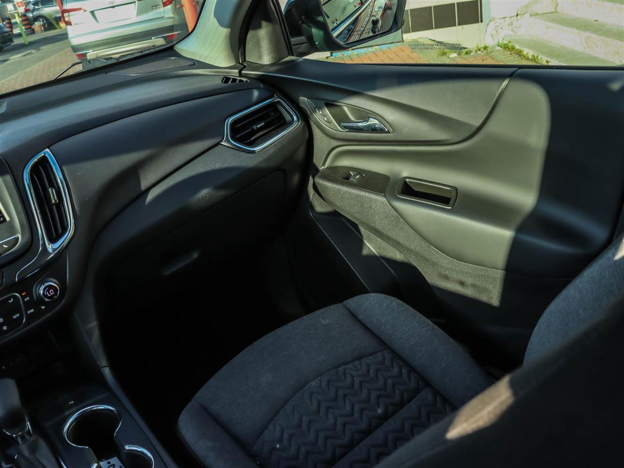 2022 Chevrolet Equinox LT W/1LT ALLOYS POWER TAILGATE BACKUP CAM Photo