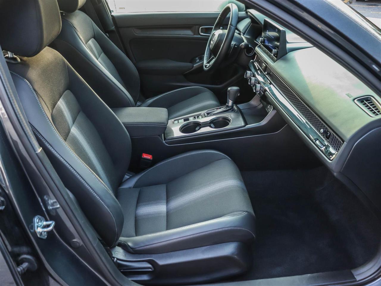 2024 Honda Civic Sport Photo