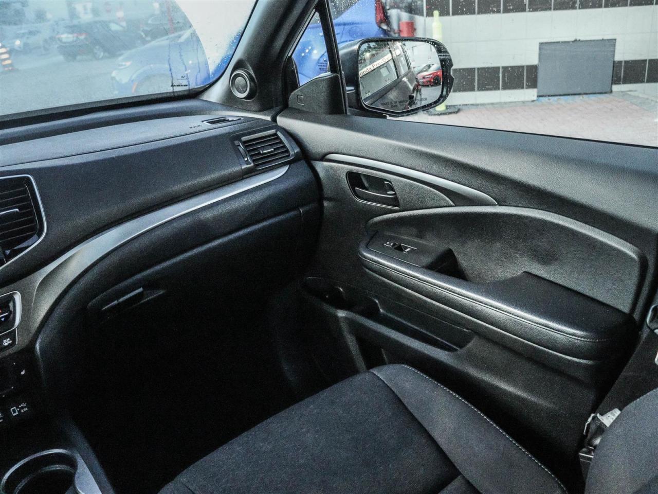 2022 Honda Passport Sport AWD APPLE CARPLAY/ ANDROID AUTO BACKUP CAM Photo