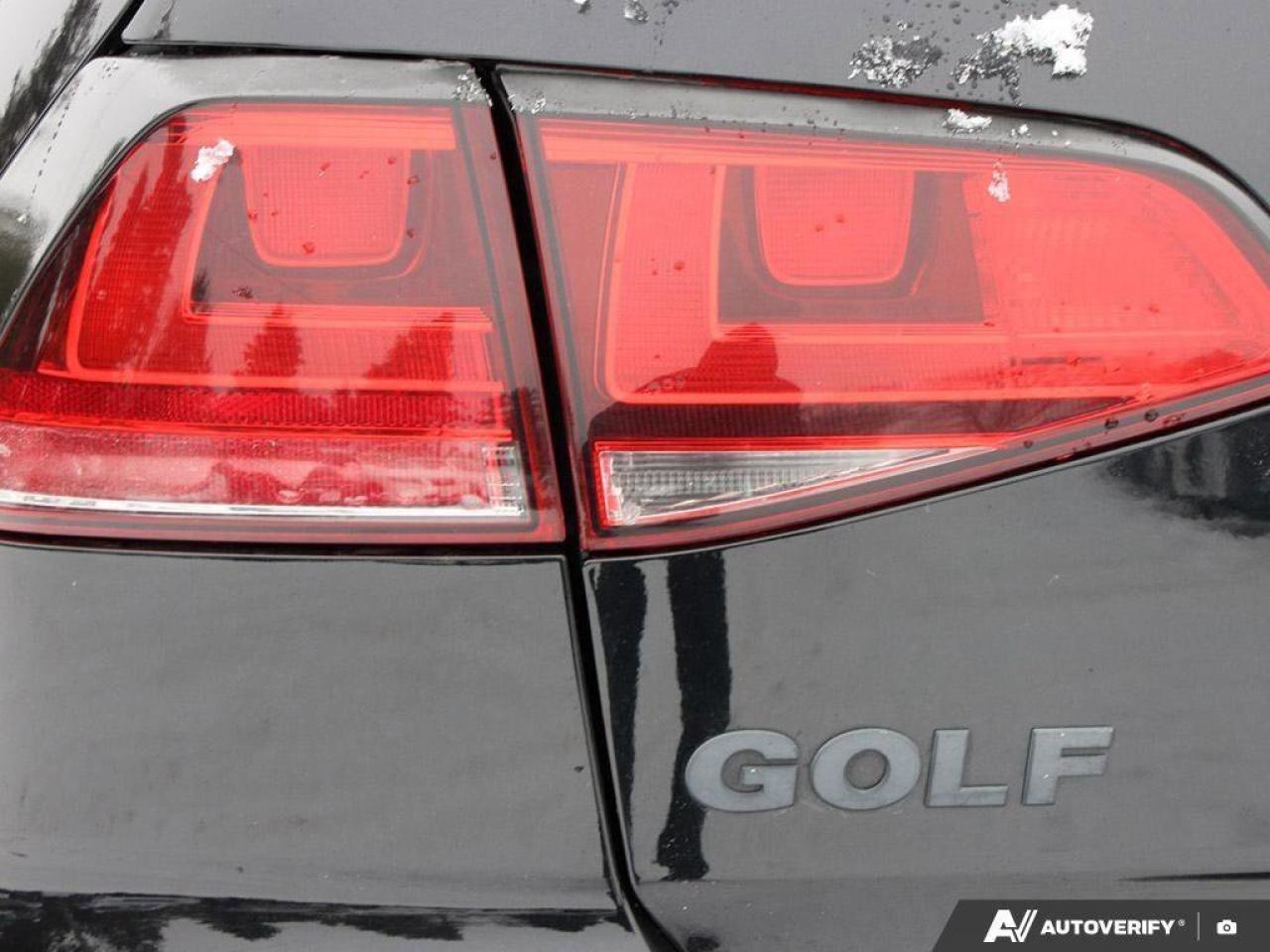 2016 Volkswagen Golf 1.8 TSI TrendlineAS-TRADED, HTD SEATS, BACKUP CAM, Photo