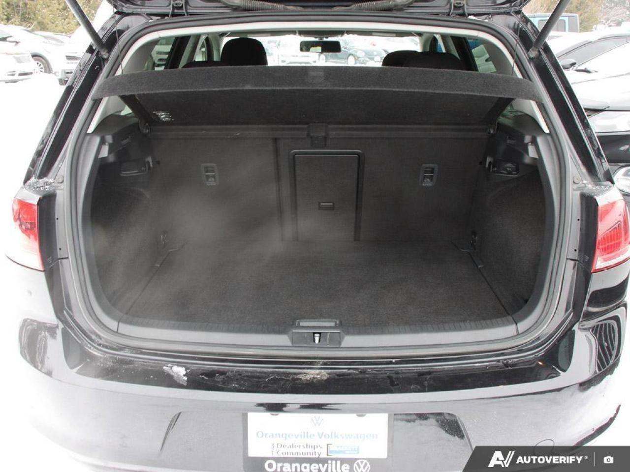 2016 Volkswagen Golf 1.8 TSI TrendlineAS-TRADED, HTD SEATS, BACKUP CAM, Photo