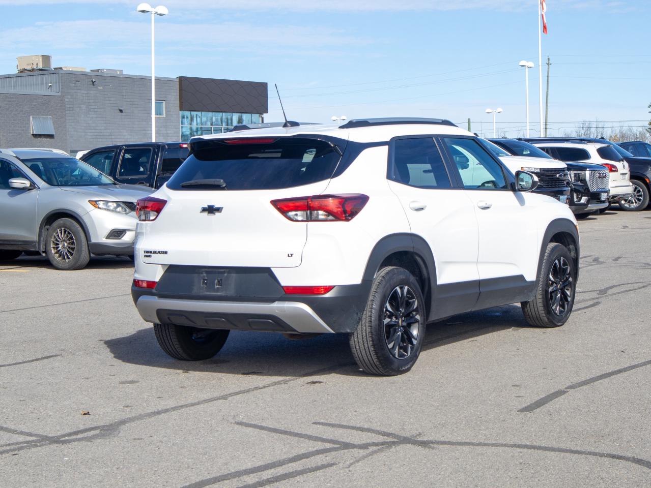 2023 Chevrolet TrailBlazer LT -  7 Inch Touchscreen, Power Seats Photo