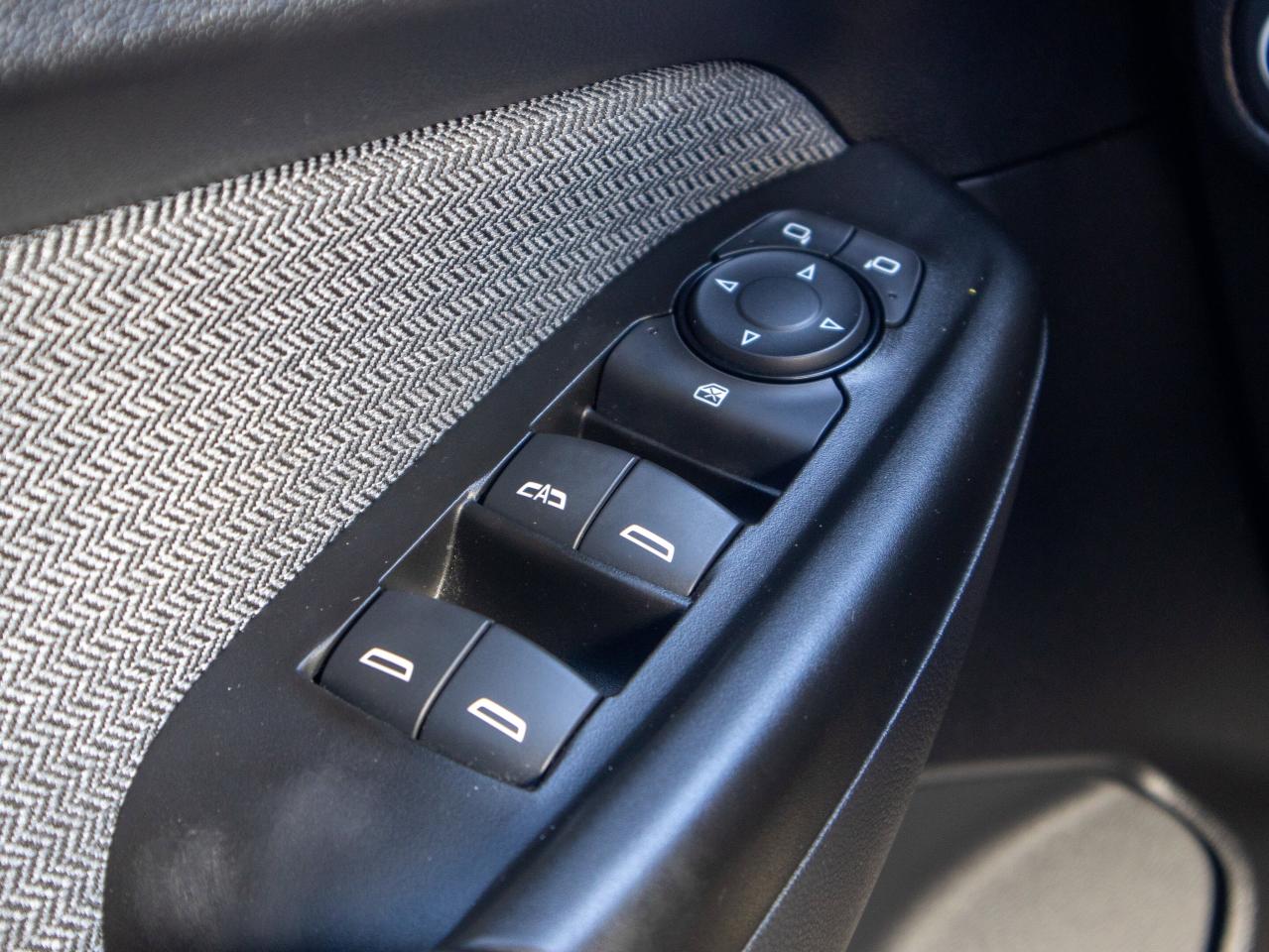 2023 Chevrolet TrailBlazer LT -  7 Inch Touchscreen, Power Seats Photo