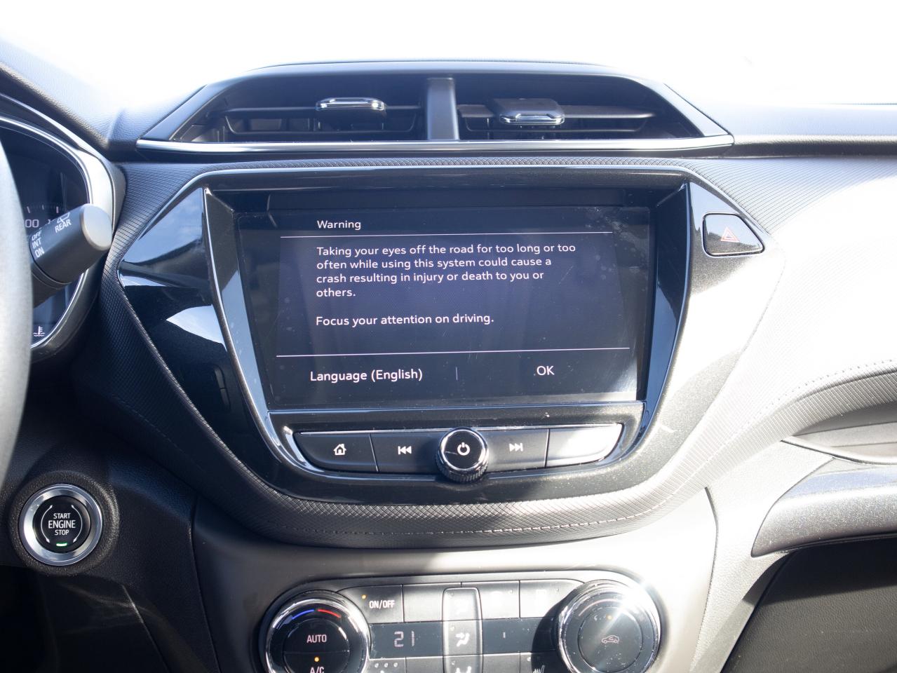 2023 Chevrolet TrailBlazer LT -  7 Inch Touchscreen, Power Seats Photo