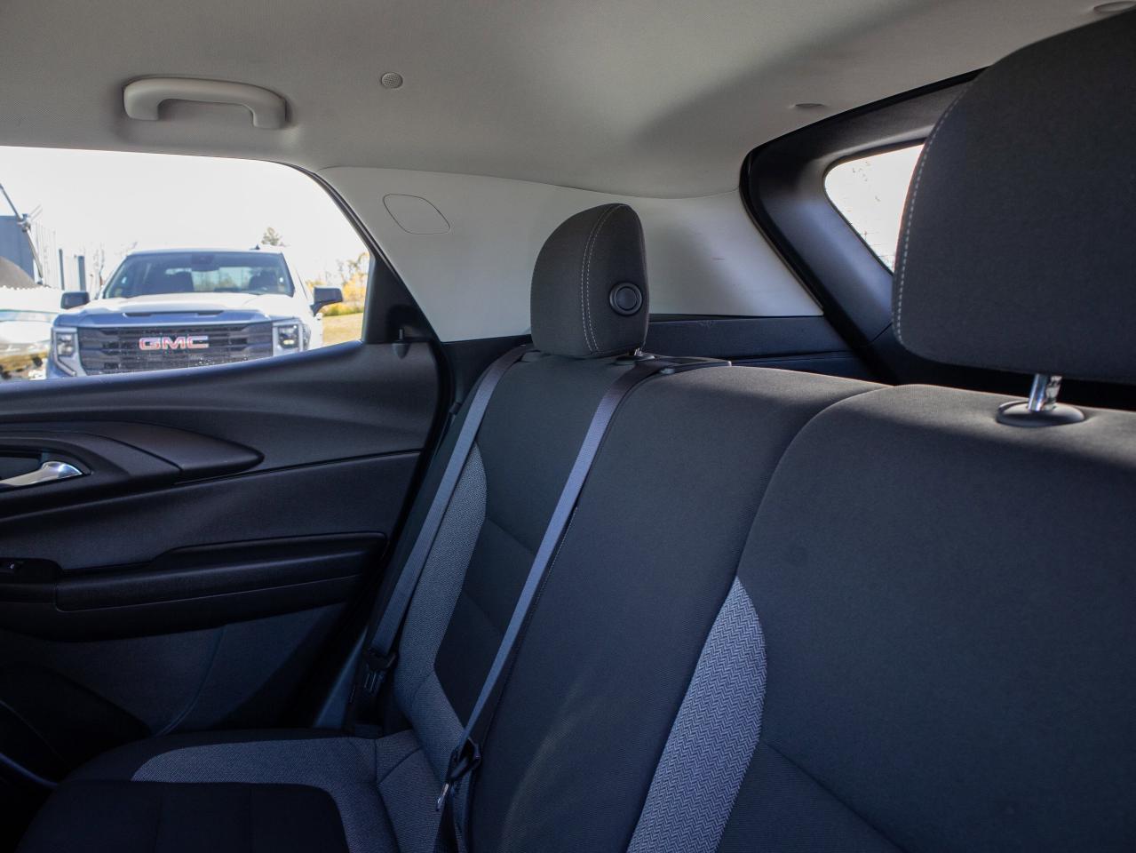 2023 Chevrolet TrailBlazer LT -  7 Inch Touchscreen, Power Seats Photo