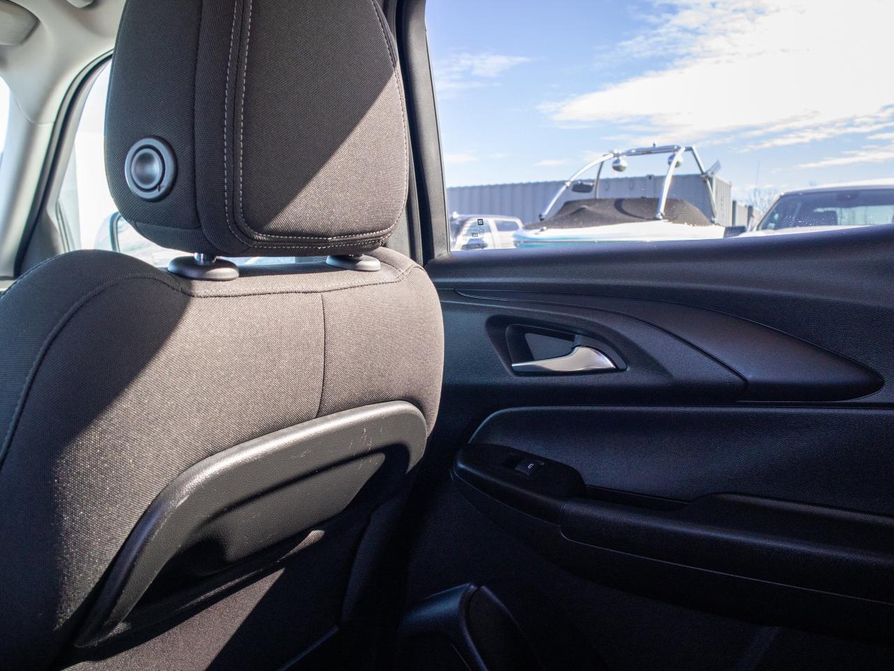 2023 Chevrolet TrailBlazer LT -  7 Inch Touchscreen, Power Seats Photo