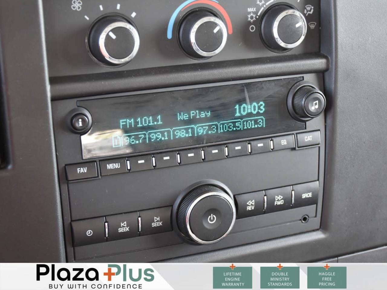 2020 GMC Savana Cargo Van VdpUrlEn Photo