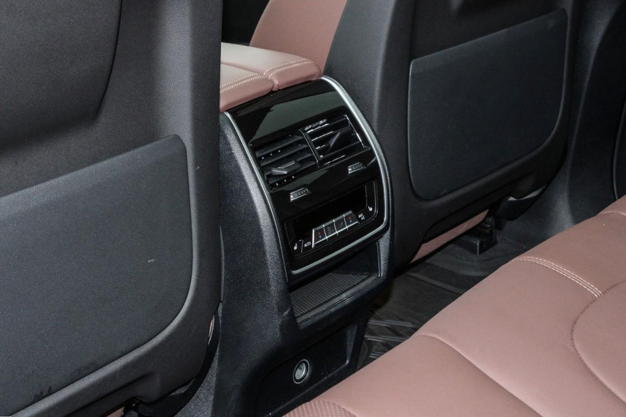 2022 BMW X5 xDrive40i Sport  Gps SiriusXM BkpCam HtdSeats Photo