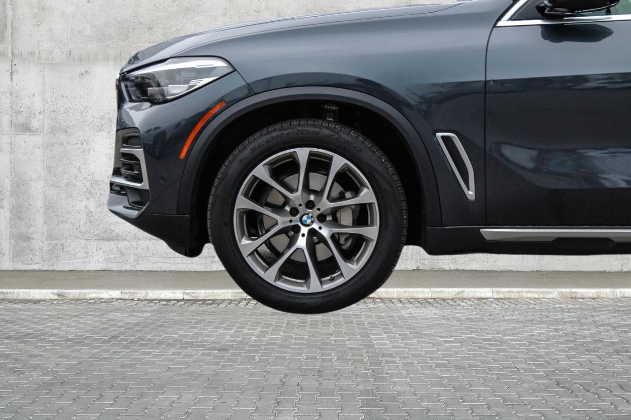 2022 BMW X5 xDrive40i Sport  Gps SiriusXM BkpCam HtdSeats Photo