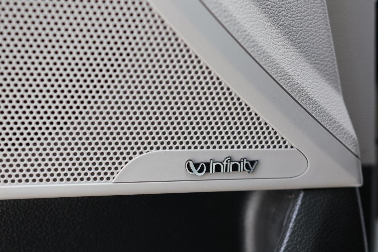 2017 Hyundai Sonata ULTIMATE/NAV/LEATHER/B CAM/CARPLAY/PUSH START/BLIS Photo