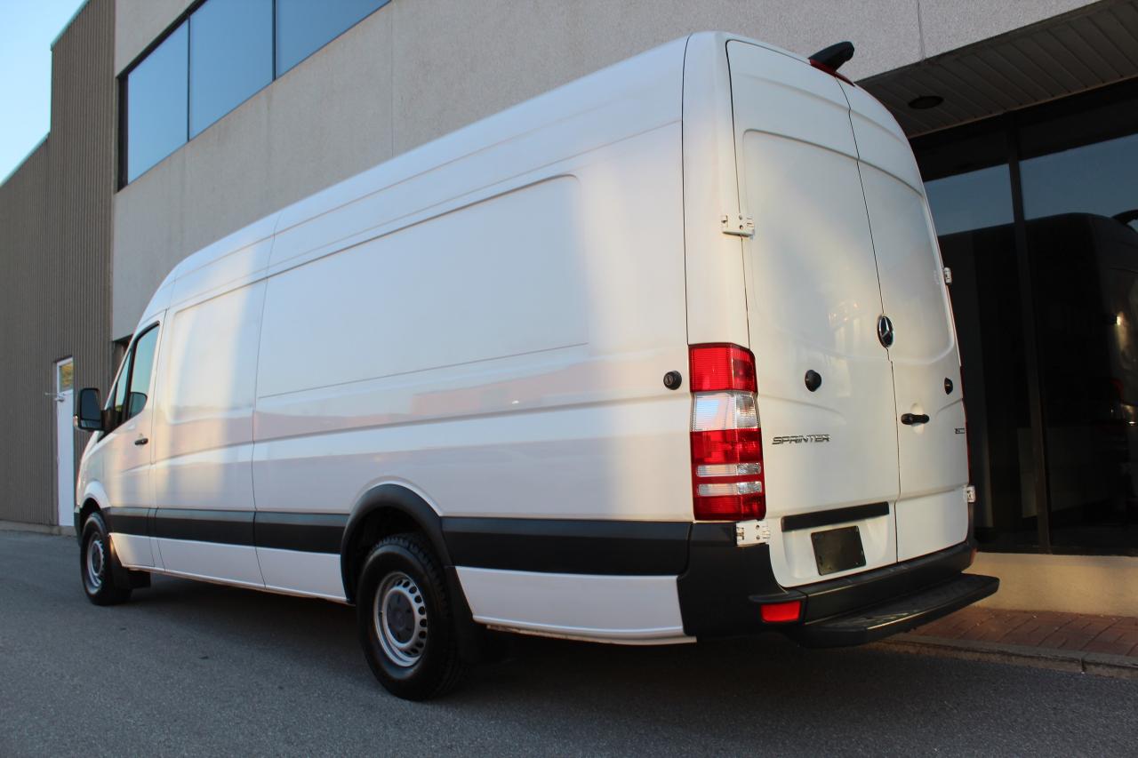 2018 Mercedes-Benz Sprinter Cargo Van 177" EXTRA EXTENDED - "3.0L DIESEL" - "3 SEATER" Photo