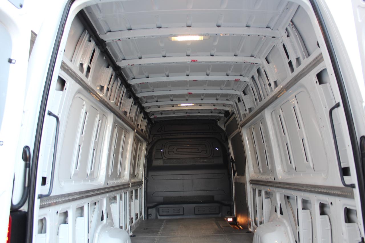 2018 Mercedes-Benz Sprinter Cargo Van 177" EXTRA EXTENDED - "3.0L DIESEL" - "3 SEATER" Photo