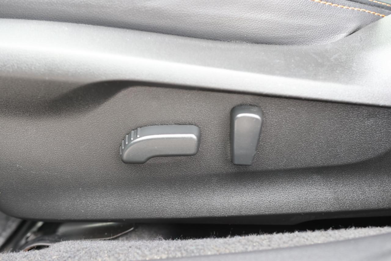 2020 Subaru Crosstrek LIMITED-AWD-TECH/NAV/LEATHER/SUNROOF/ADAPT CRUISE/ Photo